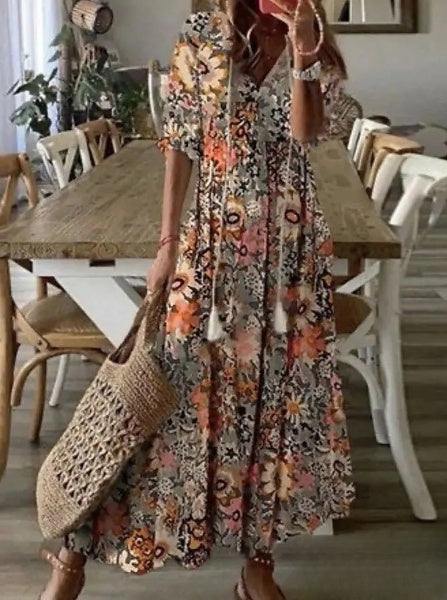 JO | Delia - Women's dresses Long dress with V-neck, half-length sleeves and printed beard