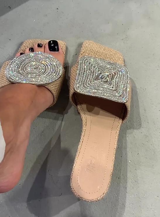 JO | Square round sandals with heels