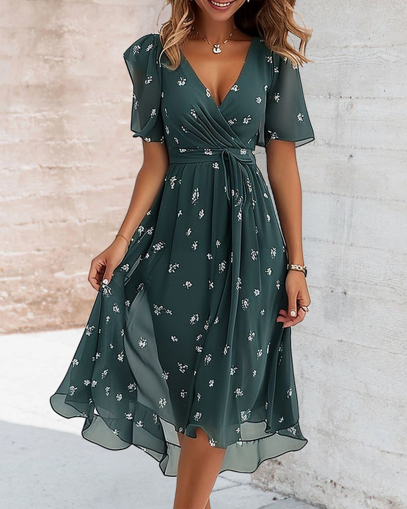 JO | Elegant dress with V-neck and print
