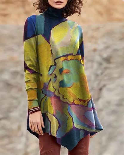 JO | Turtle-neck sweater inspired by abstract art