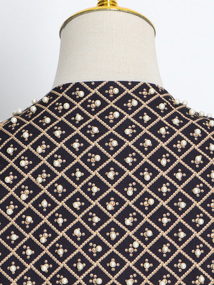 JO | Blazer with lightness and chic