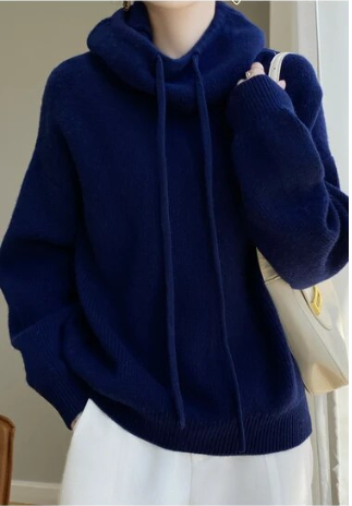 JO | Tailored and elegant winter sweater