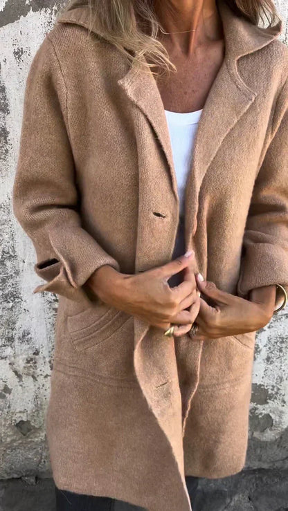 JO | Teni™ Long, casual, elegant jacket with practical pockets