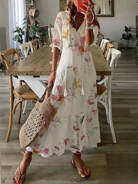 JO | Delia - Women's dresses Long dress with V-neck, half-length sleeves and printed beard