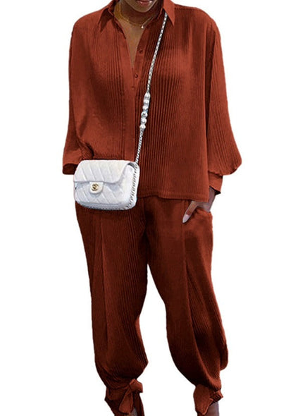 JO | Soft and light blouse and trousers