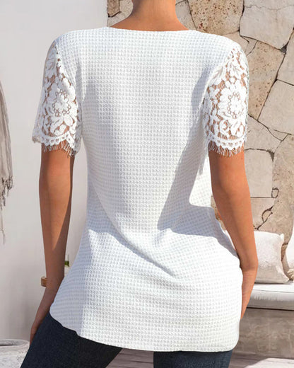 JO | Structured lace blouse