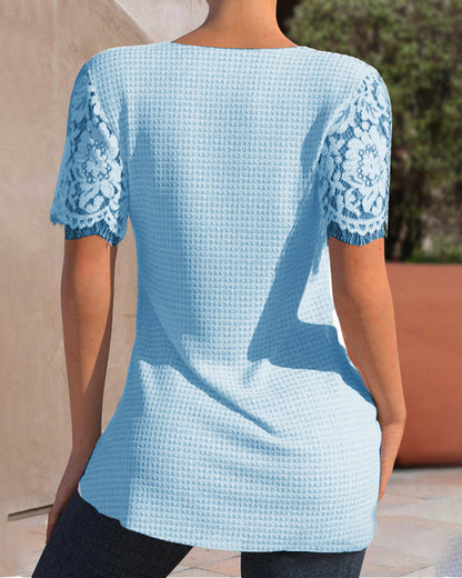 JO | Structured lace blouse