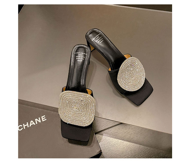JO | Square round sandals with heels