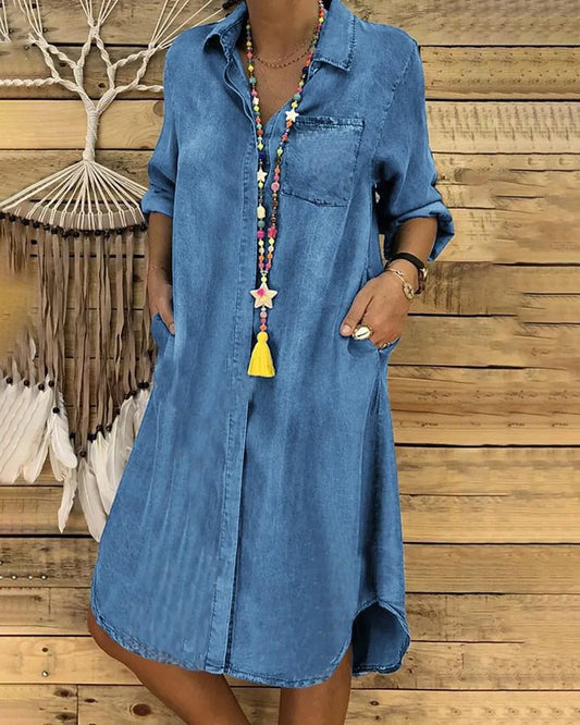 JO | Jeans midi dress with rolled-up sleeves and a breast pocket.