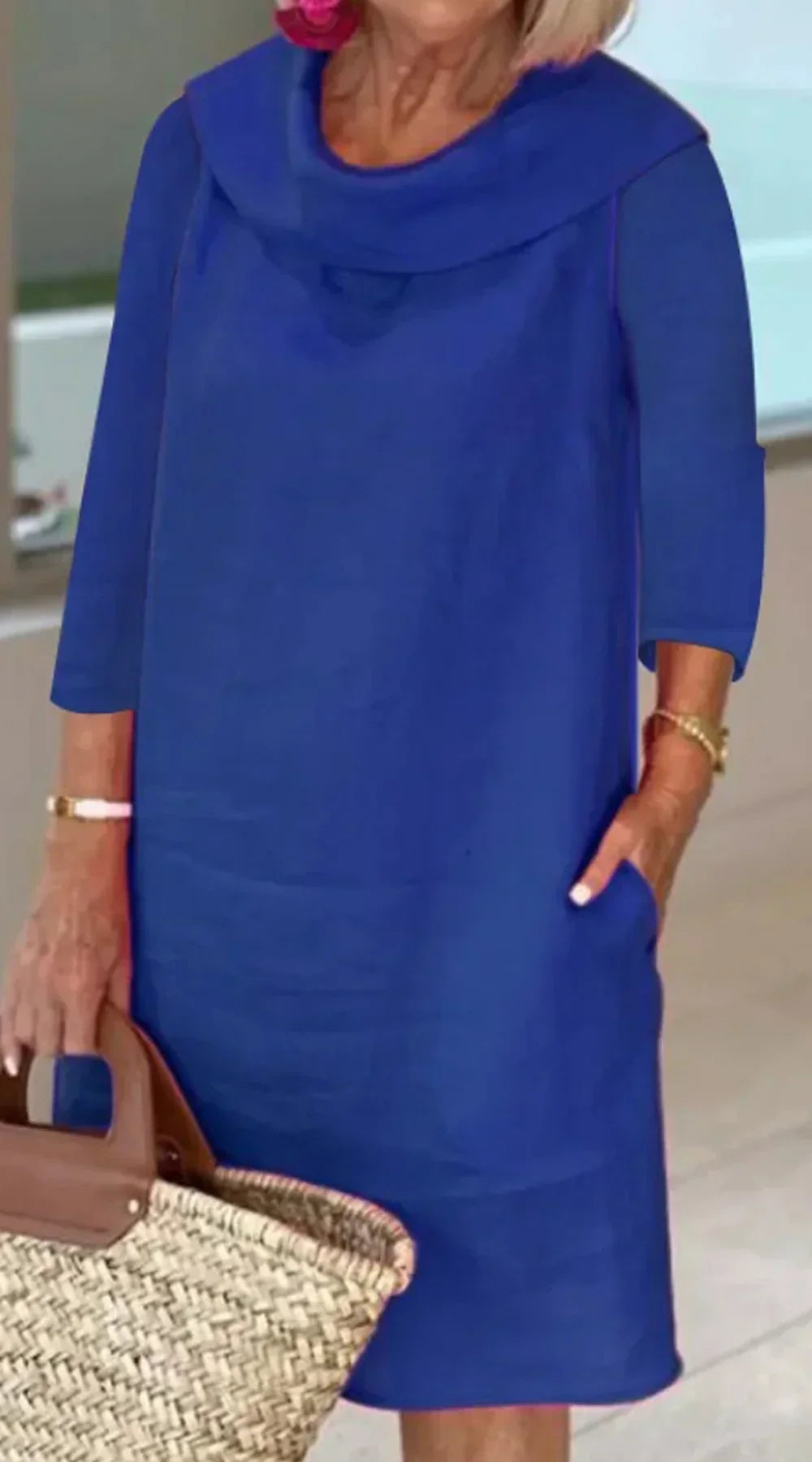 JO | Dress with collar
