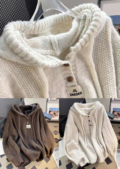 JO | Chic and relaxed winter top