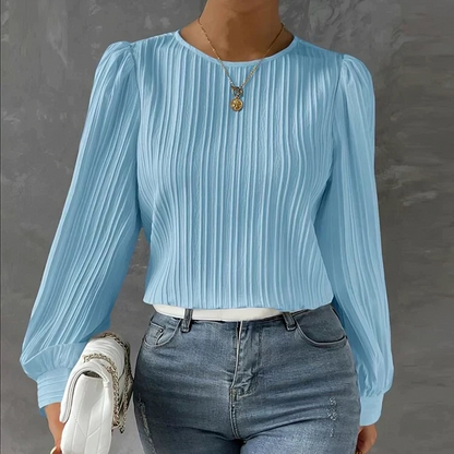 JO | Elegant and versatile winter garment