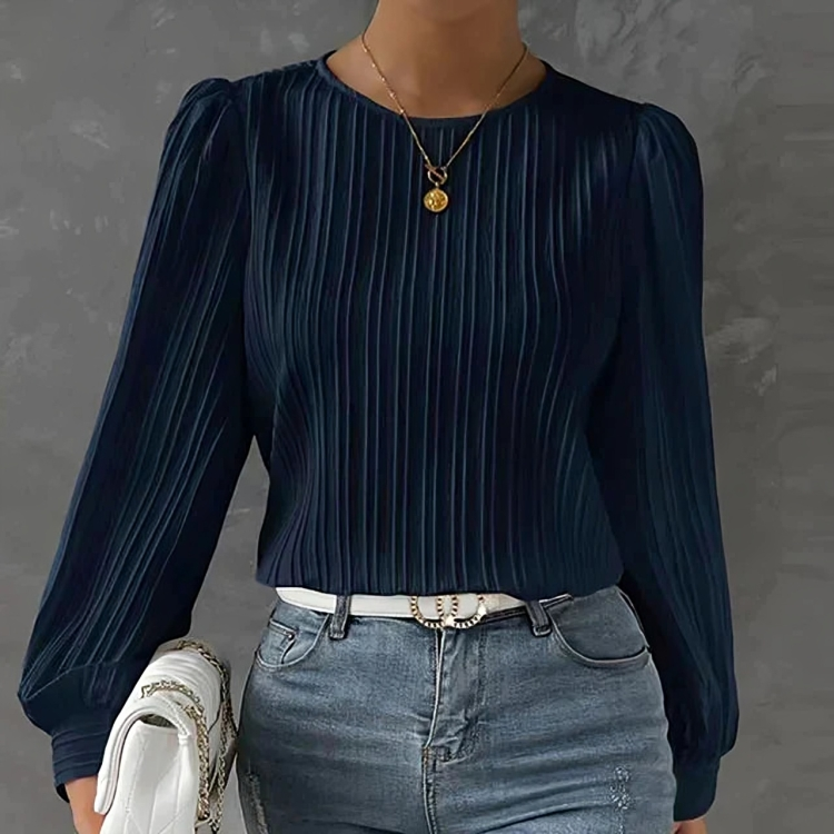 JO | Elegant and versatile winter garment