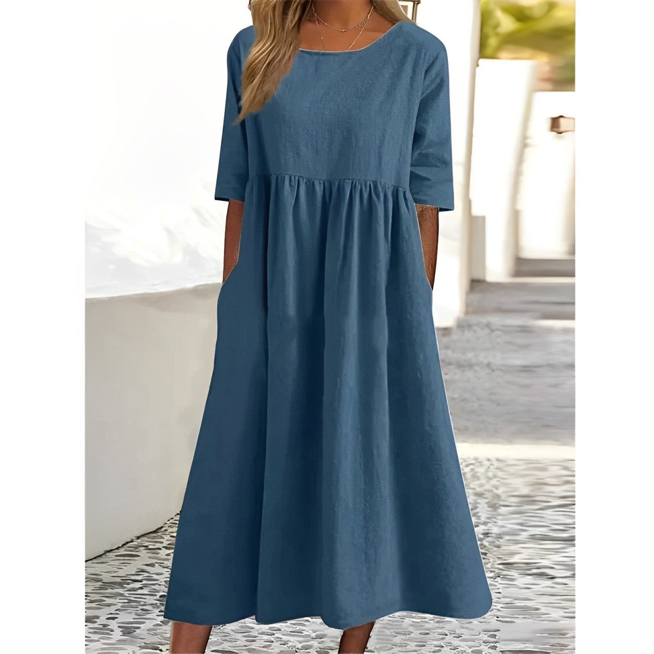 JO | Unicoloured midi dress