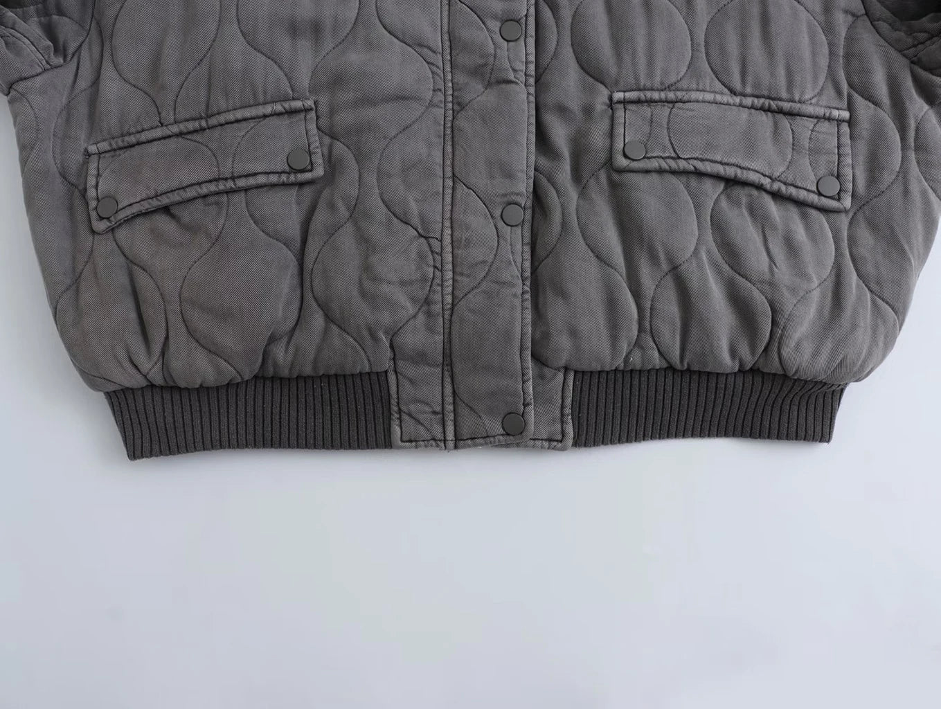 JO | Fashionable and effortless winter jacket