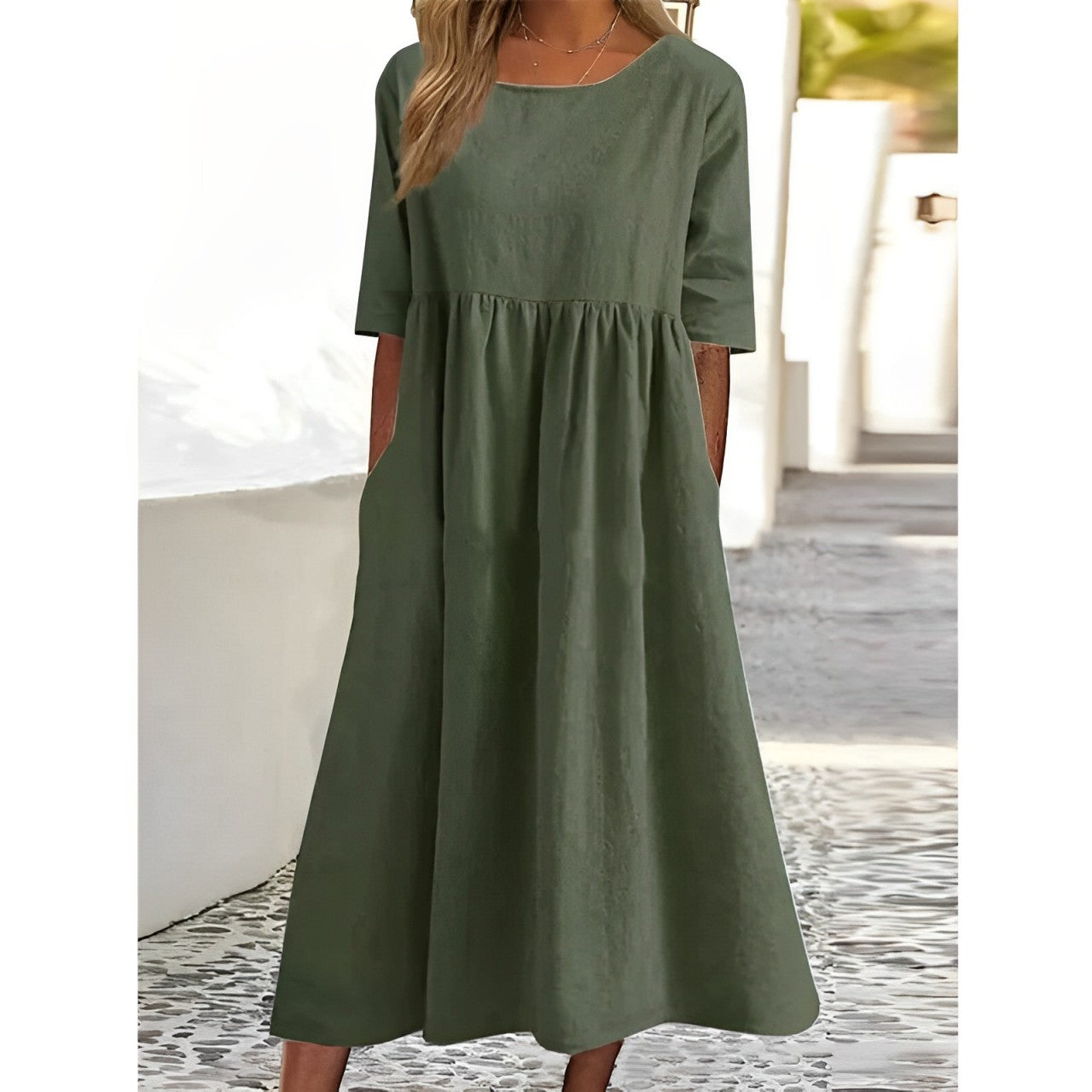 JO | Unicoloured midi dress