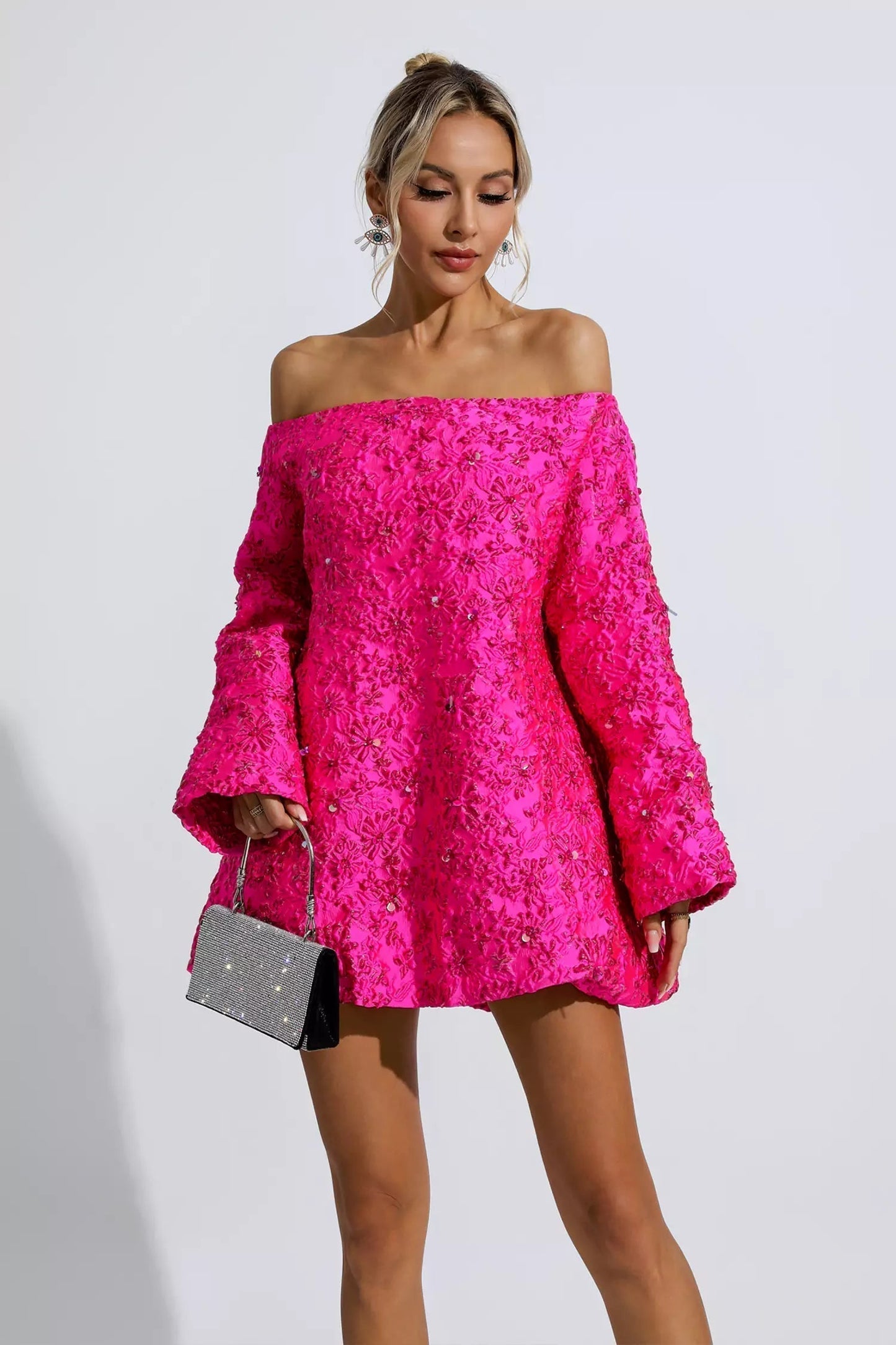 JO | Off-shoulder dress with floral pattern pink