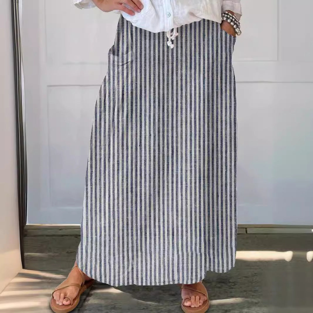 Alluring and Refined Skirt