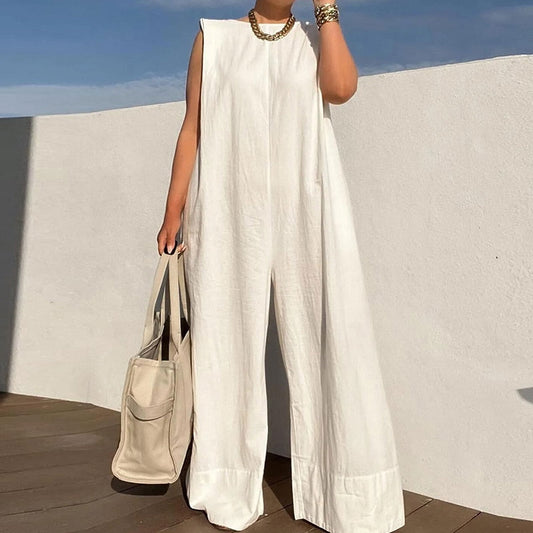 JO | Playful and lightweight jumpsuit
