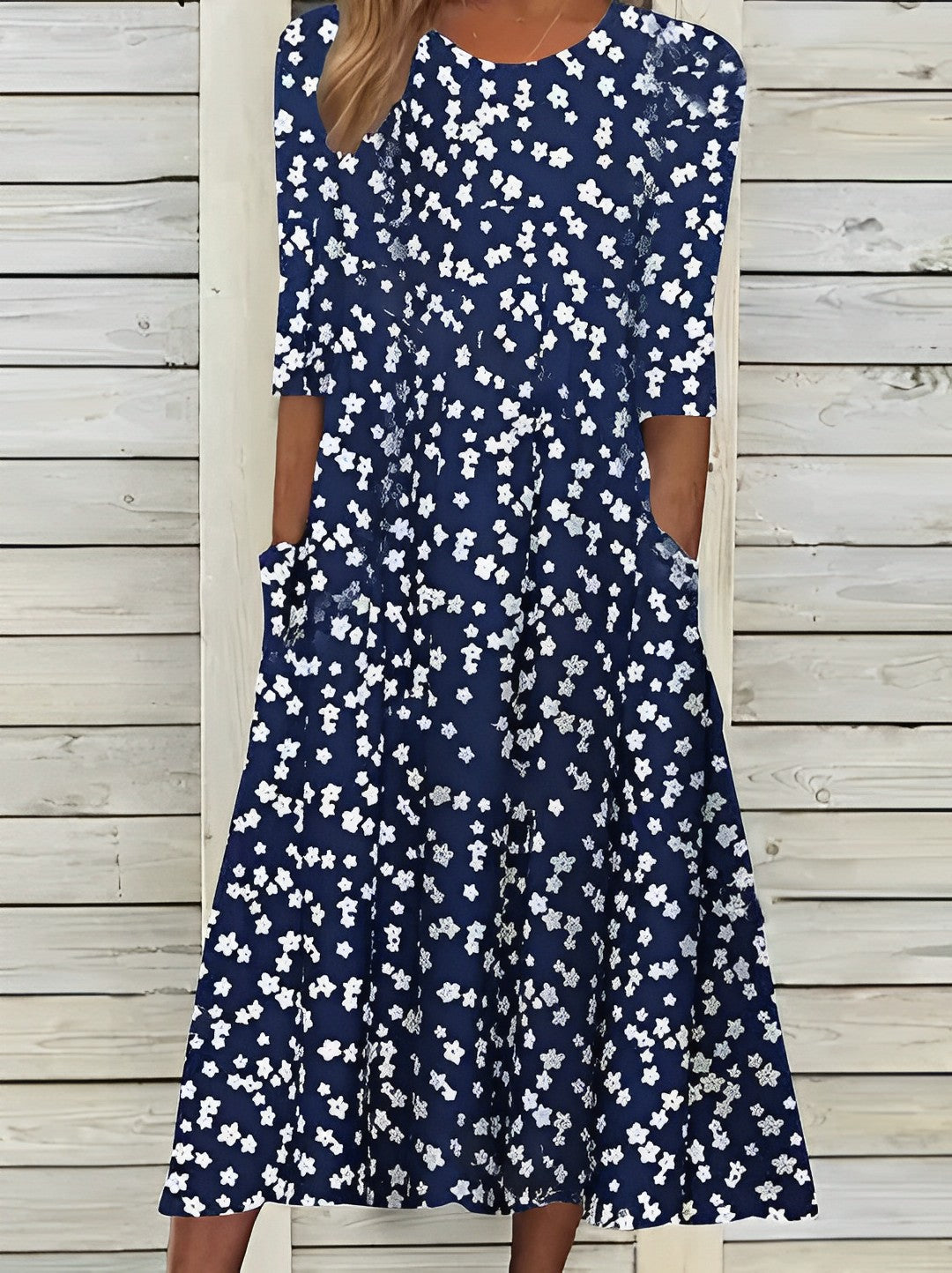 JO | Printed midi dress with round neckline and pockets