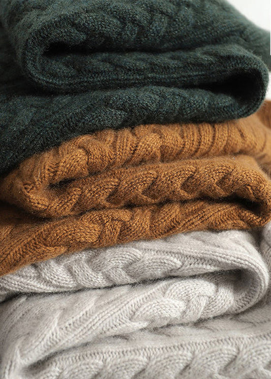 JO | Knitted sweater with buttons