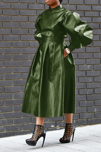 JO | Modern and versatile winter dress
