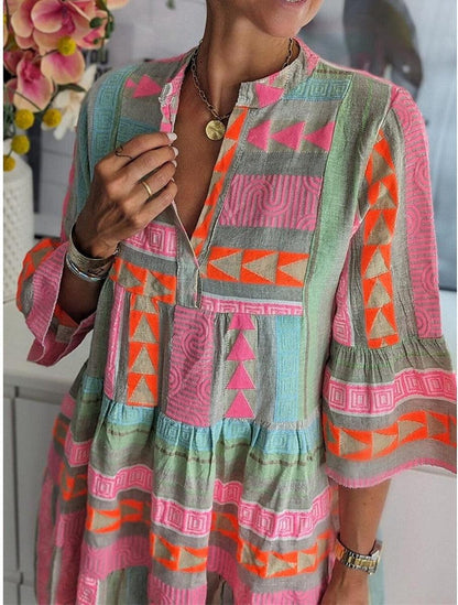 JO | Printed dress with V-neckline