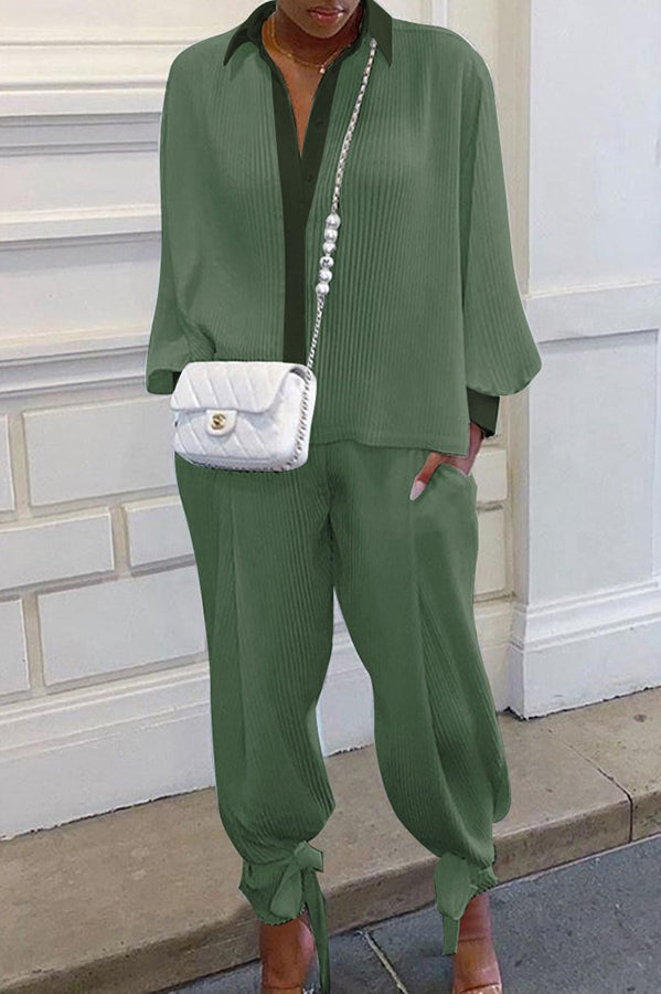 JO | Soft and light blouse and trousers
