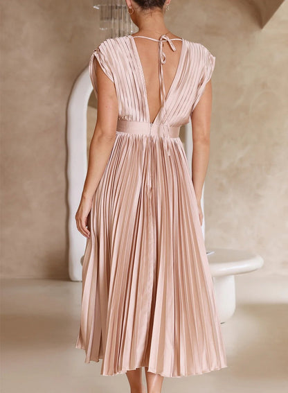 JO | Single-colored maxi dress with short sleeves