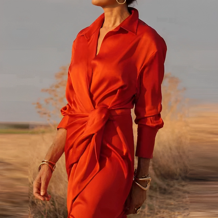 JO | Long-sleeved maxi dress with lapels and slim fit
