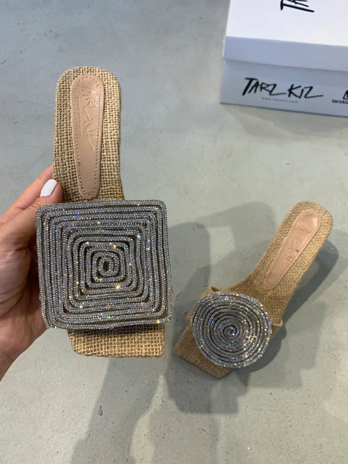 JO | Square round sandals with heels