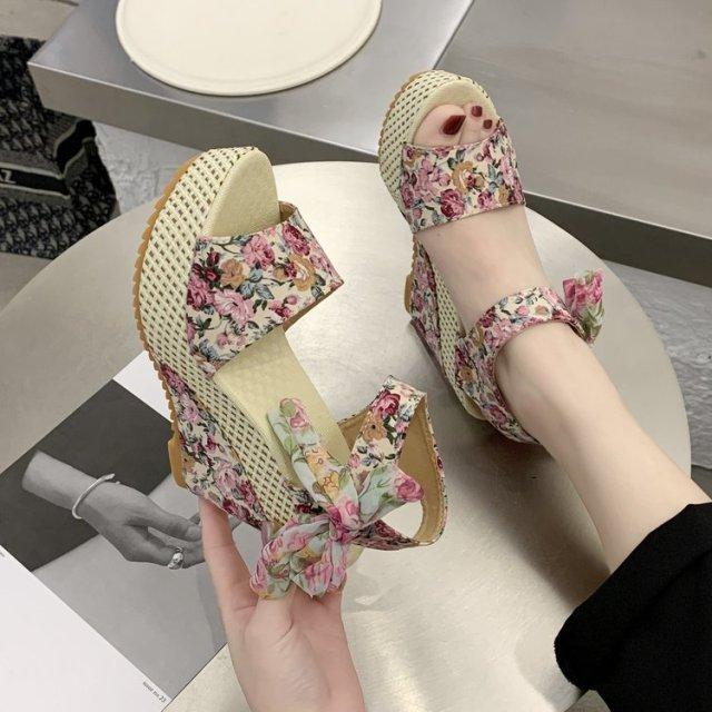 JO | Wedges Shoes with heels